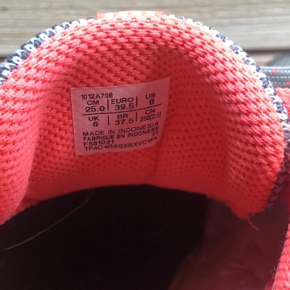 ASICS Women's Gel-Venture 8 Running Shoes - Picture 8 of 9